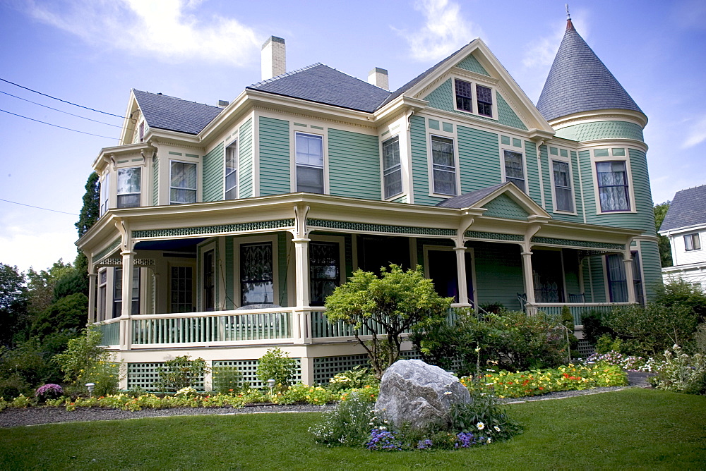 The Limerock Inn bed and breakfast in Rockland, Maine.