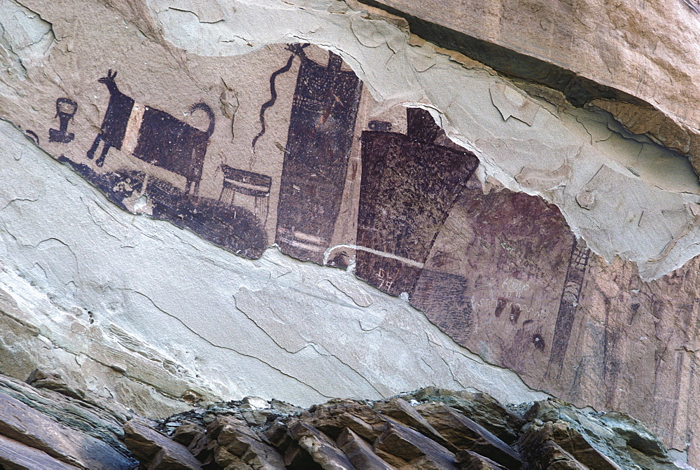 Badly damaged prehistoric pictographs of Fremont origin in Temple Wash, central Utah