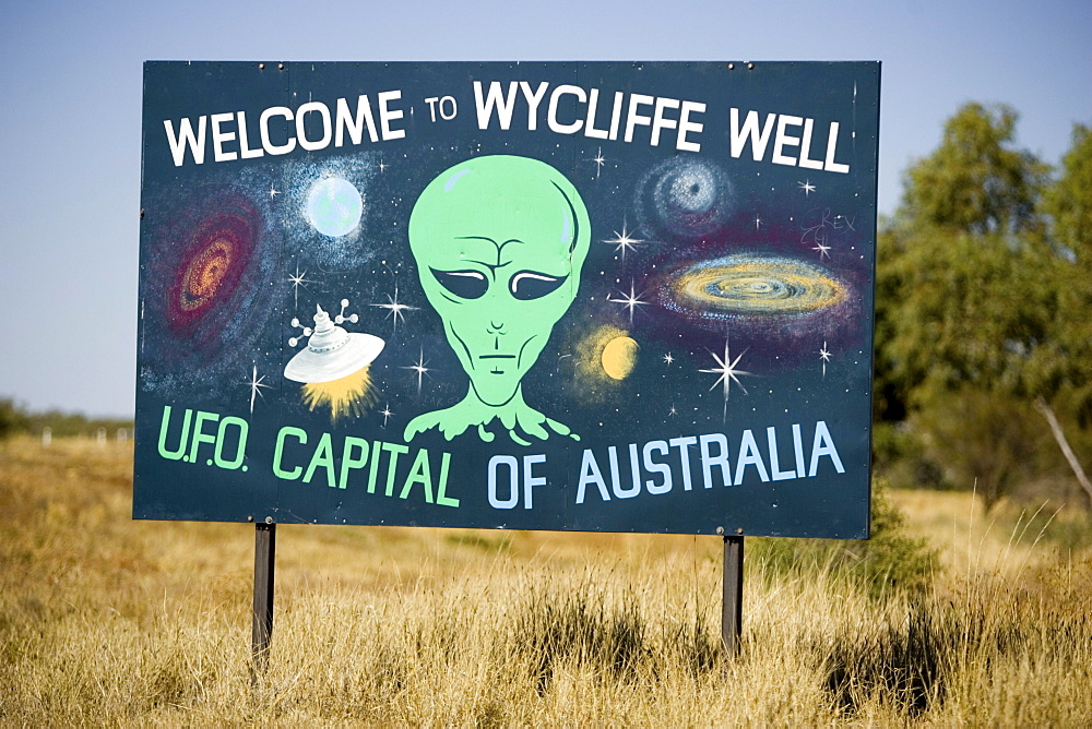 A sign identifies the town of Wycliffe Well as the "UFO Capital of Australia". Located on the sparsley populated Stuart Highway in the Northern Territory 380 km north of Alice Springs and 130 km south of Tennant Creek, unidentified Flying Objects sightings have been part of town√Ø¬∫∆í√¢ÀÜ≈°√Ø¬ª‚Äî√Ç¬∞√Ø¬∫‚Äös folklore since World War II.