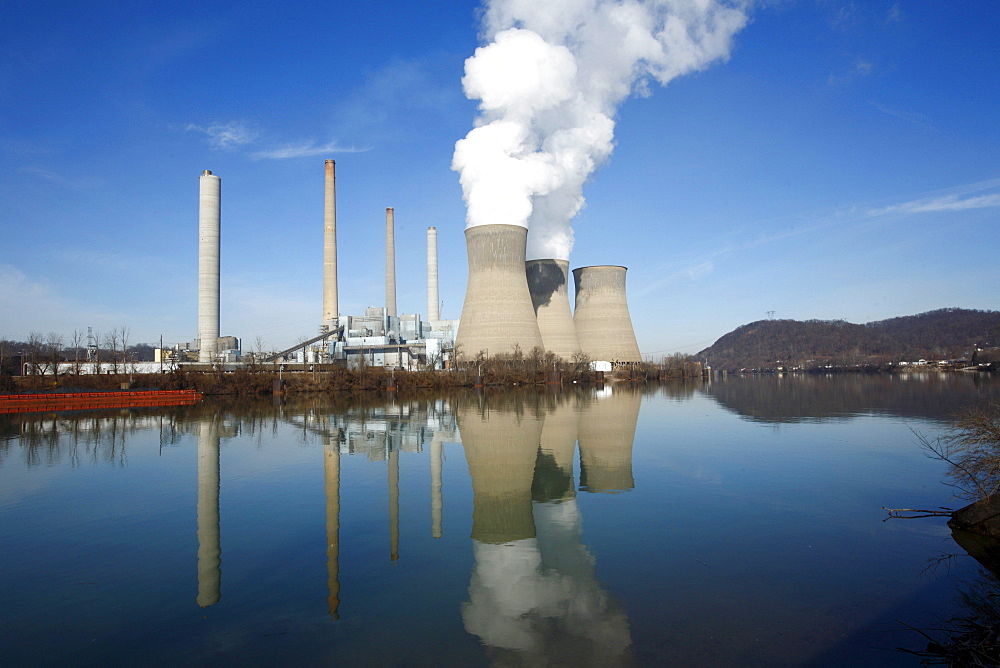 Water level view of a coal-fired power plant.