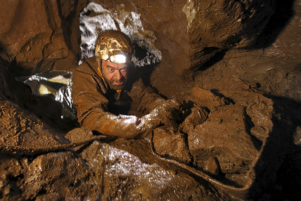 The Underworld - Photographs from caves all over the world