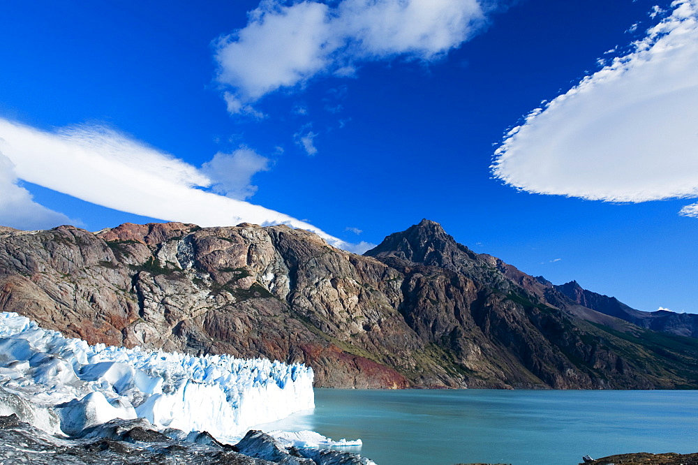 The Viedma Glacier terminating into Lago Viedma on February 25, 2008, Chalten, Argentina.