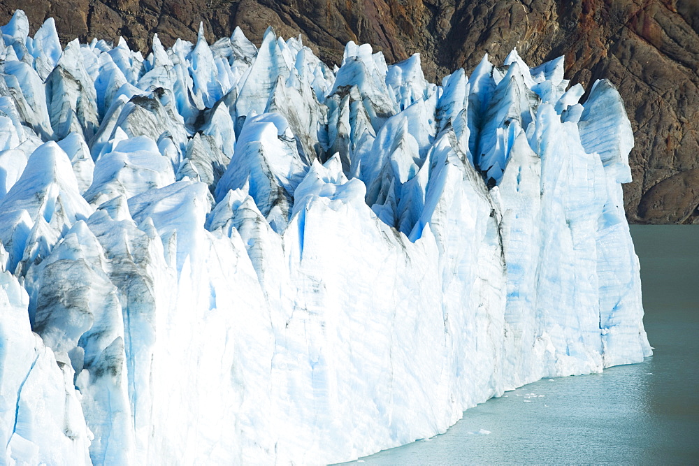 The Viedma Glacier terminating into Lago Viedma on February 25, 2008, Chalten, Argentina.