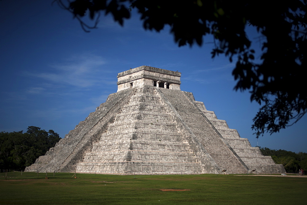 The Temple of Kukulkan, the Feathered Serpent god, in the Mayan city of Chichen Itza, Yucatan Peninsula, Mexico