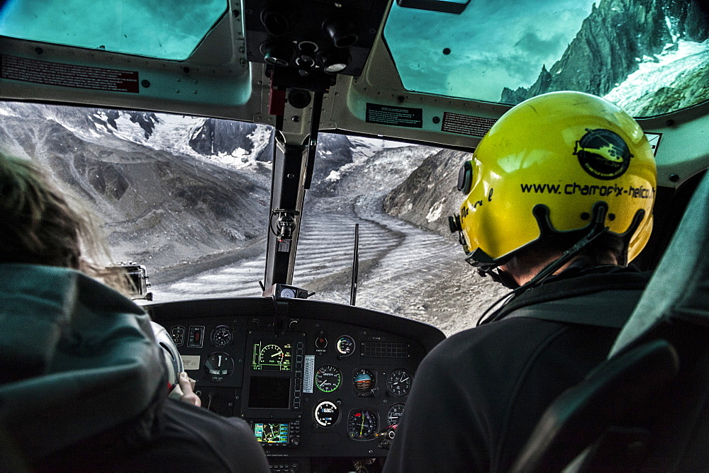 Cleaning the Mer de Glace