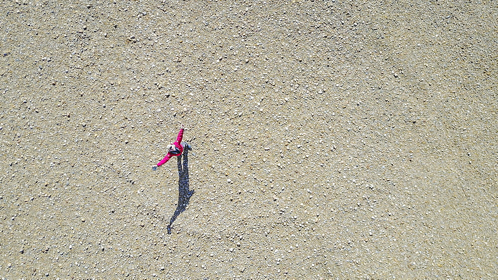 Drone pilot selfie along a river bed (Drone)