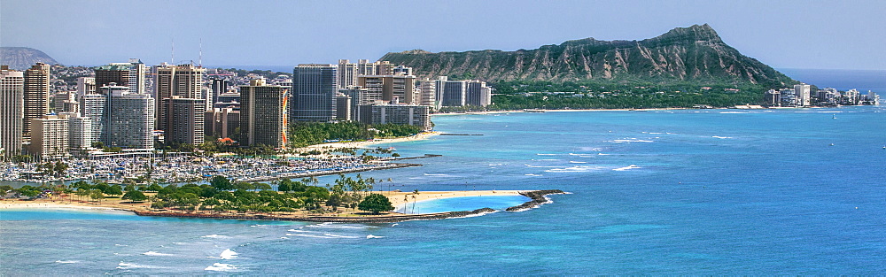 A helicopter view of the Honolilu shoreline from Magic island to Diamond head.