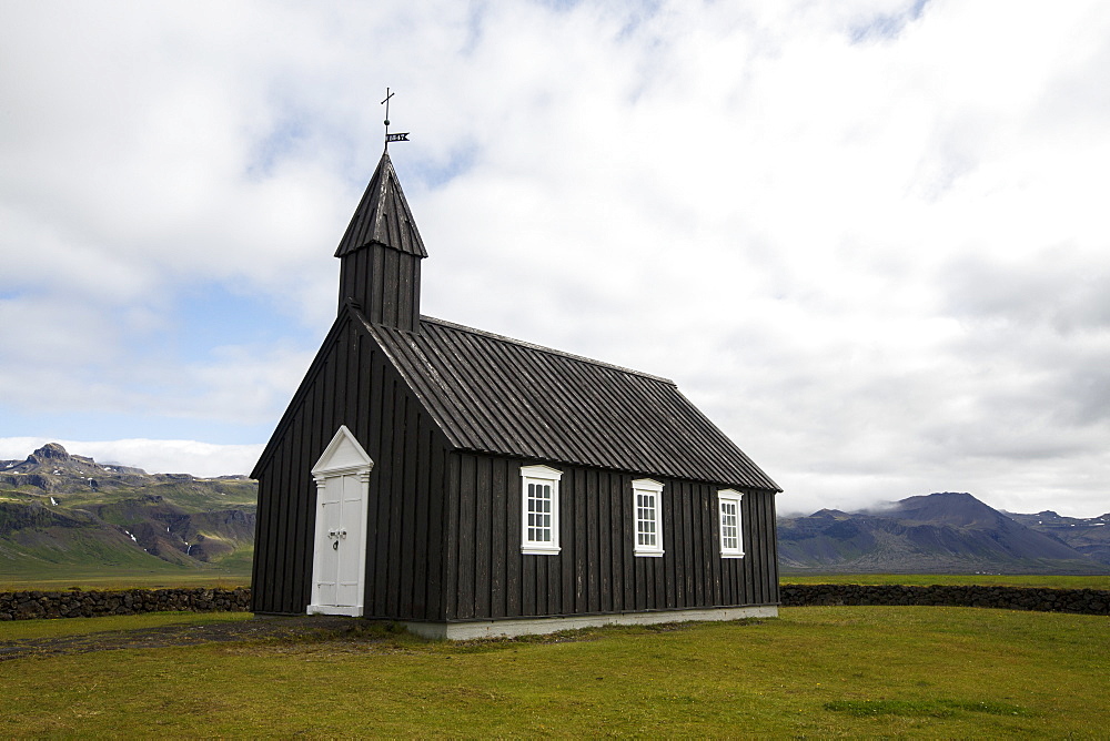 The?Budakirkja, commonly known as?Iceland's?Black Church, is a landmark in the town of?Budir?on the?Snaeffelsnes?Peninsula, Iceland