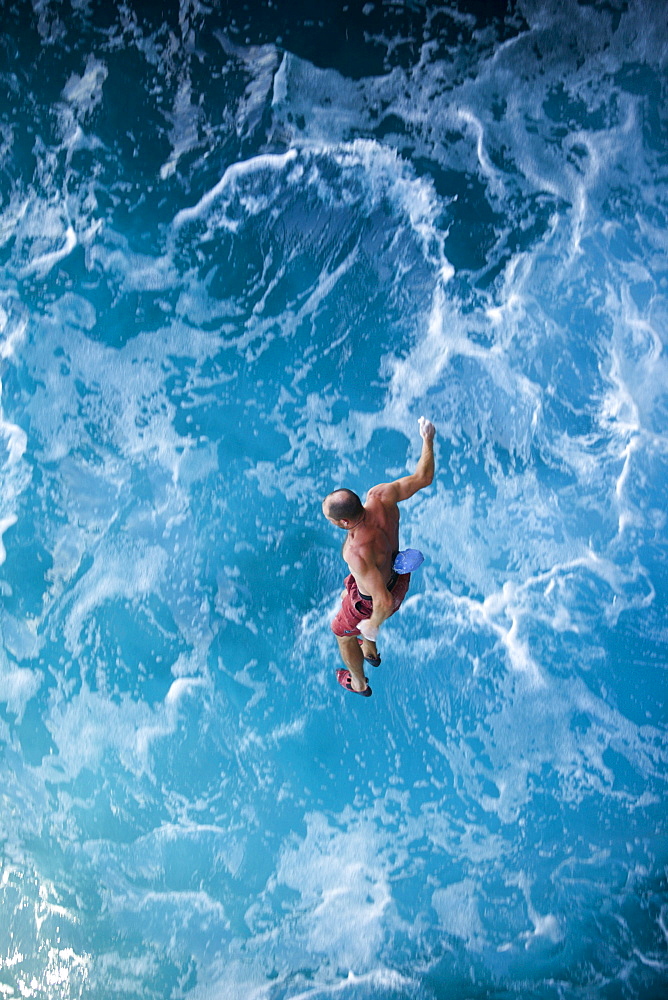 Toni Lamprecht falls while rock climbing, deep water soloing in Mallorca, Spain.