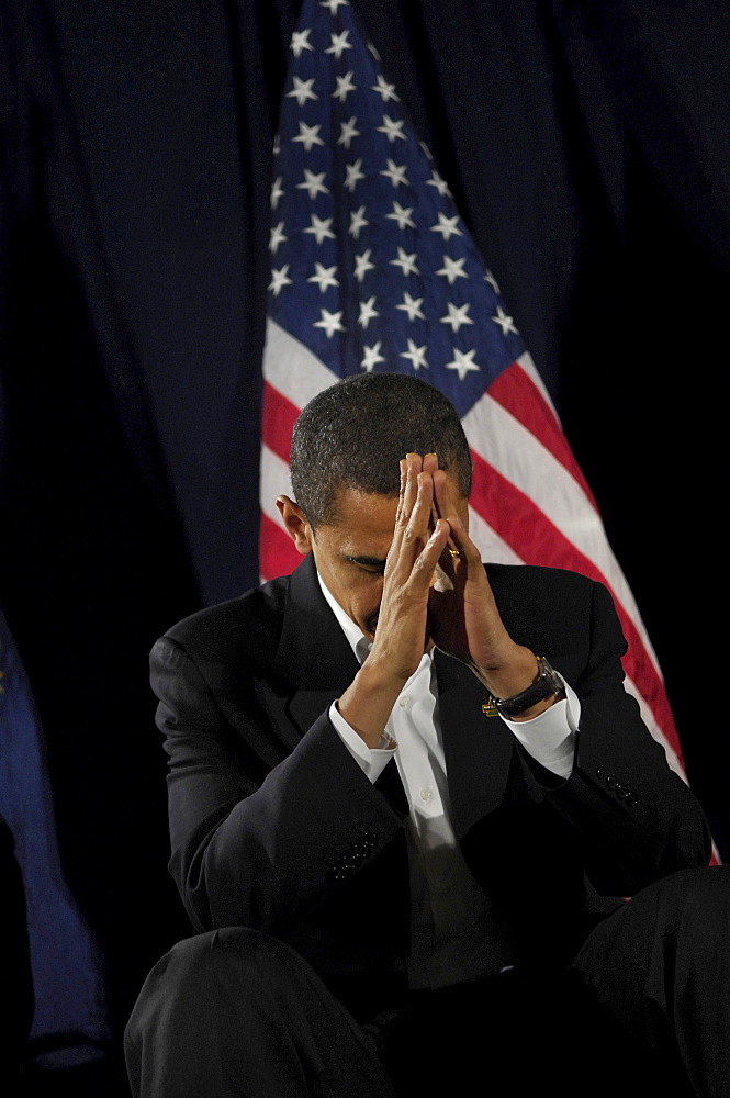 Senator Barack Obama at a political rally in Manchester, New Hampshire.