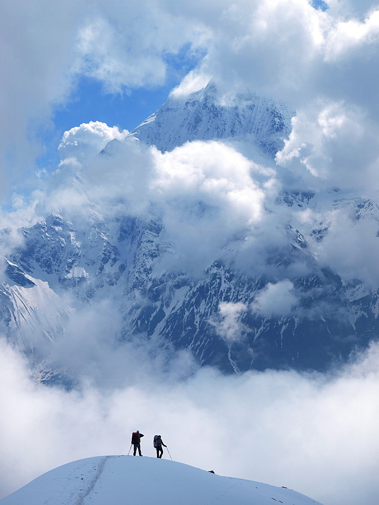 Manaslu mountaineering expedition 2008, Nepal Himalayas: Mountaineers during their ascent of Manaslu.