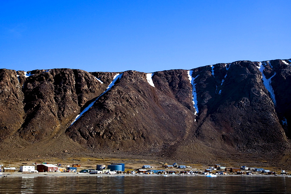 Eskimo Village In Nunavut, Canada