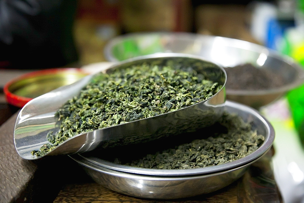 Loose leaf tea at chinese tea shop, China