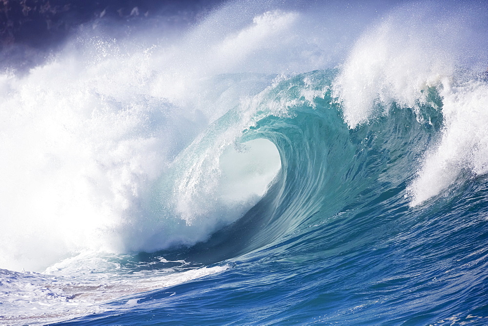 Waves Breaking At Waimea Bay On The North Shore Of Oahu, Oahu, Hawaii, United States Of America