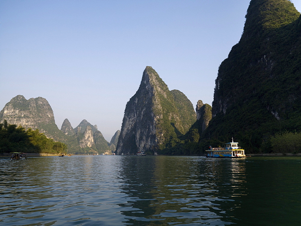 Li River, Yangshuo, Guilin, Guangxi Province, China