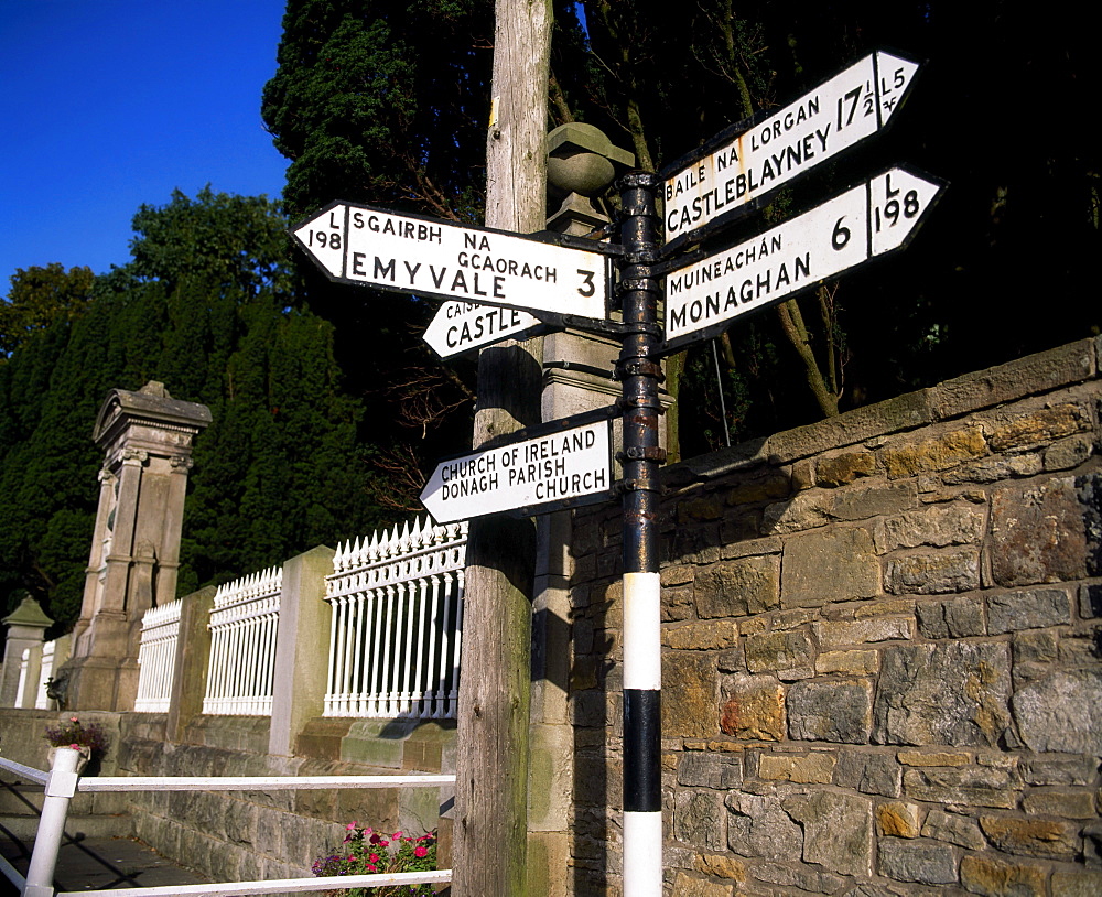 Signpost, Glashnegh, Co Monaghan, Ireland