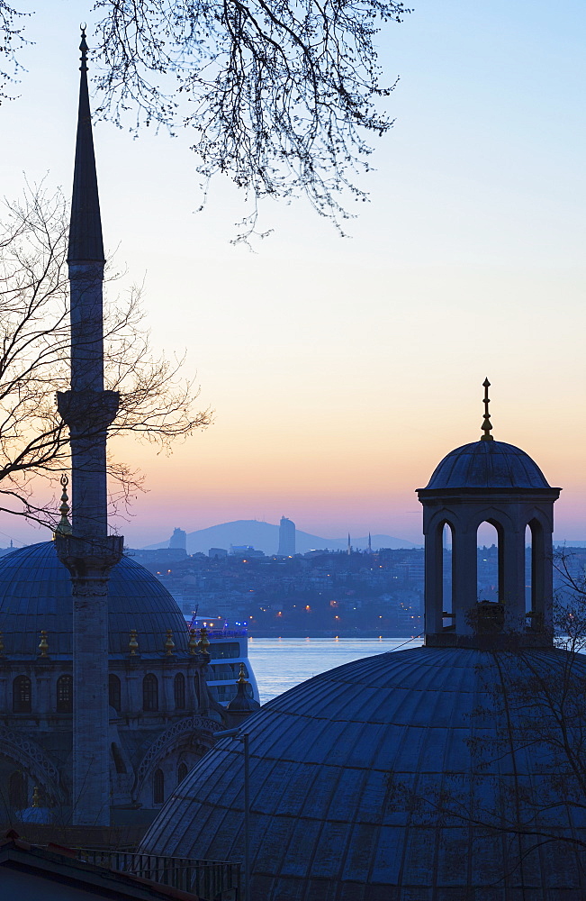 Sunset Over Istanbul With An Islamic Mosque In The Foreground, Istanbul, Turkey