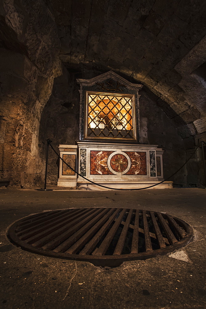 Inside The Mamertine Prison, This Metal Grate In The Floor Covers Where The Prisoners Were Lowered Into Their Prison Cell, Rome, Italy