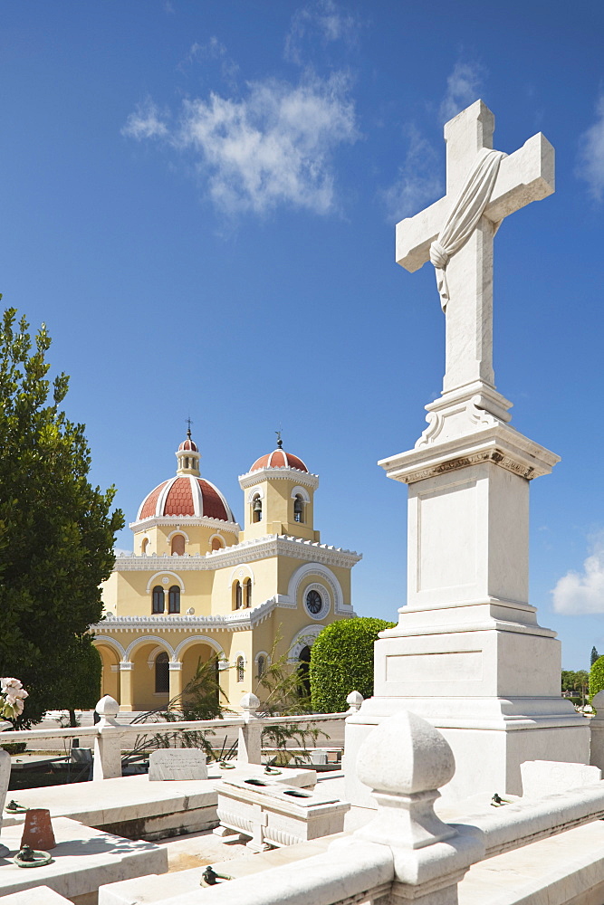 Capilla Central And Necropolis Colon, The Second Largest Cemetery In The World; Havana, Cuba