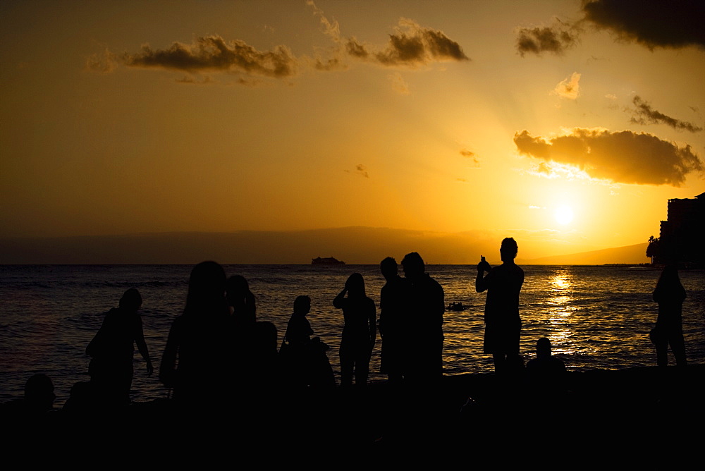 Group of people on the beach, Waikiki Beach, Honolulu, Oahu, Hawaii Islands, USA