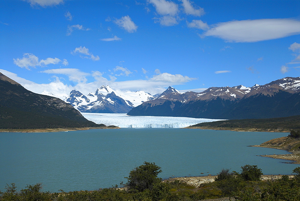 Lake passing through a mountain range, Moreno Glacier, Argentine Glaciers National Park, Lake Argentino, El Calafate, Patagonia, Argentina