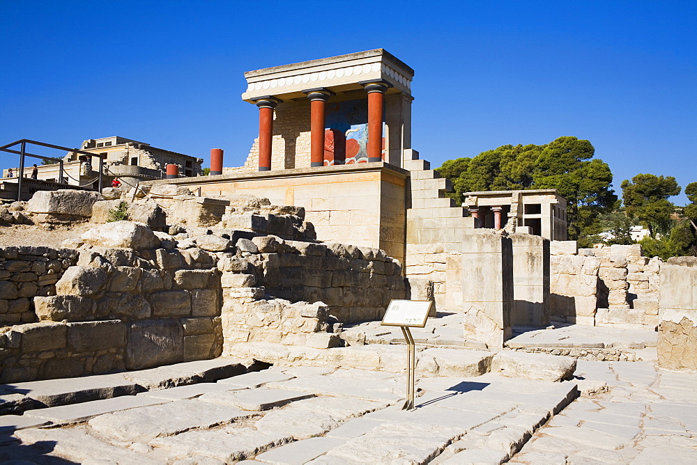 Old ruins of a palace, Knossos, Crete, Greece