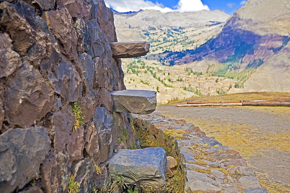 Old ruins of a stone wall, Pisaq, Cuzco, Peru