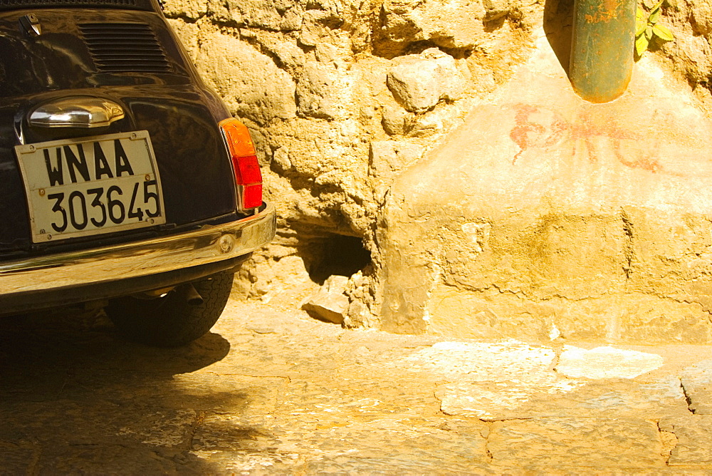 Number plate of a car, Sorrento, Sorrentine Peninsula, Naples Province, Campania, Italy