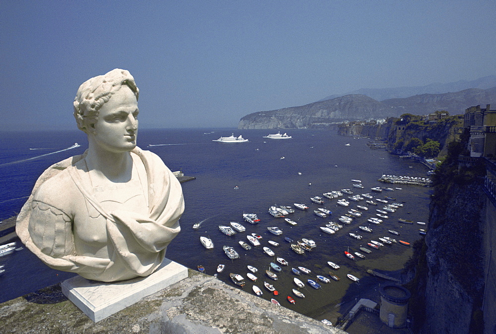 Close-up of a bust, Classic Roman Bust, Sorrento, Italy