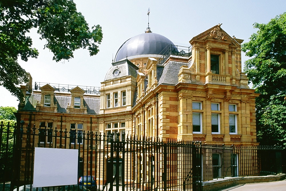 Side view of a domed building adjacent to Royal Observatory, Greenwich, England