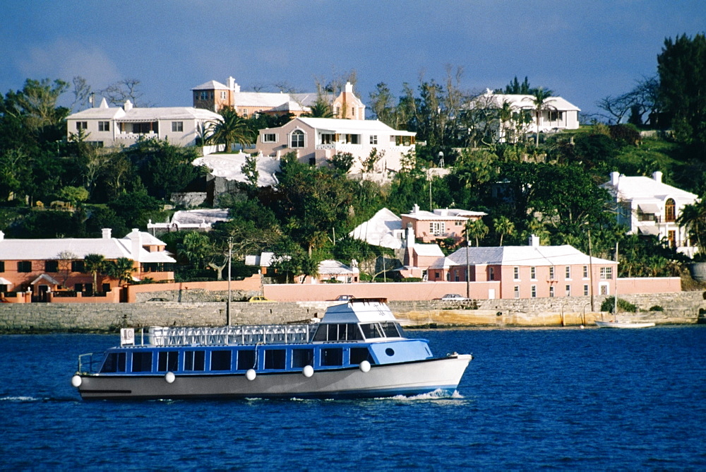 Side view of a glass bottom boat, Hamilton, Bermuda