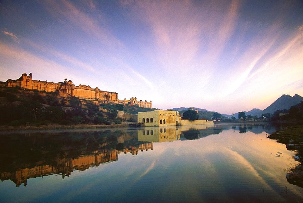 Reflection of a fort in river, Amber Fort, Jaipur, Rajasthan, India