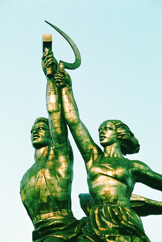 Low angle view of statues, Statue Of Farm Workers, Moscow, Russia