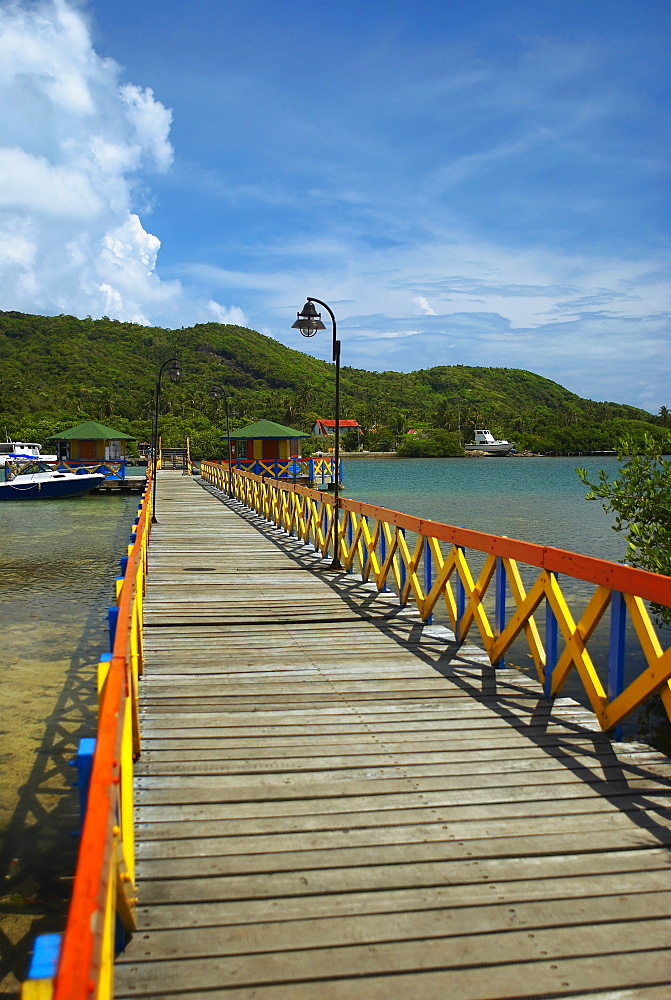 Pier in the sea, Lovebird's Bridge, Providencia, Providencia y Santa Catalina, San Andres y Providencia Department, Colombia