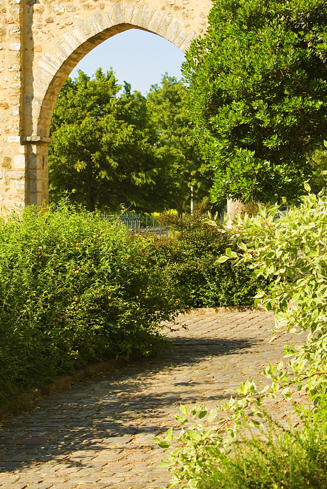 Archway of a garden, Le Mans, Sarthe, Pays-de-la-Loire, France