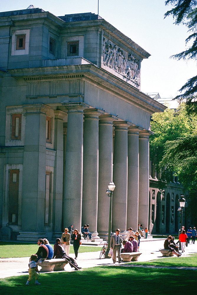 Tourists in front of a museum, El Prado Museum, Madrid, Spain