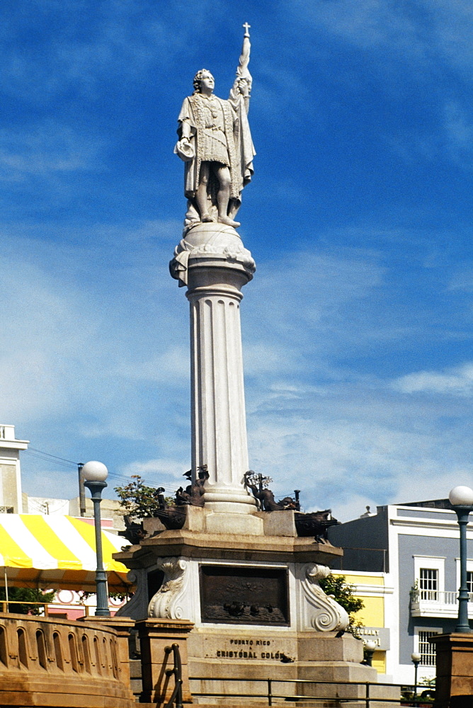 Low angle view of a statue mounted on a pillar, San Juan, Puerto Rico