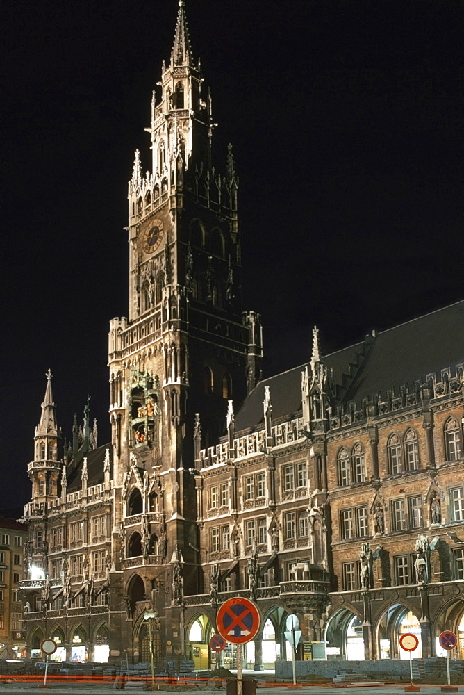 Facade of a Town Hall, Munich Town Hall, Munich, Bavaria, Germany