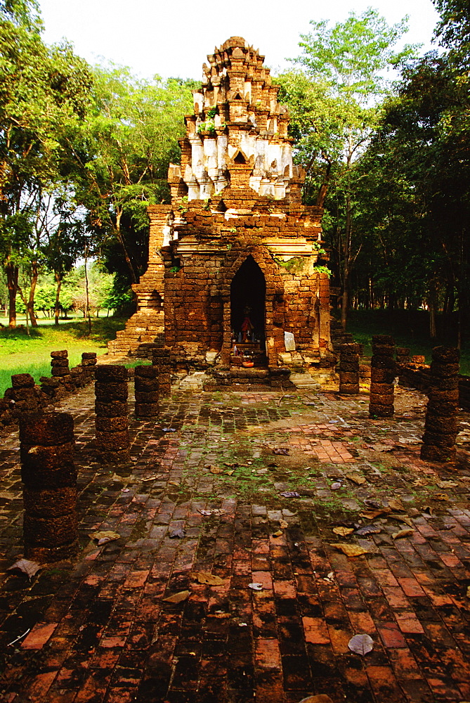 Old ruin of a temple, Amphoe Si Satchanalai, Sukhothai, Thailand