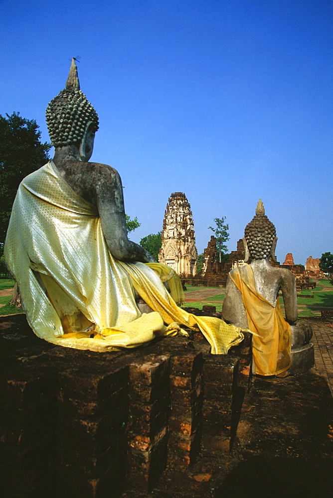 Statues of sitting Buddha at a temple, Wat Phra Phai Luang, Thailand