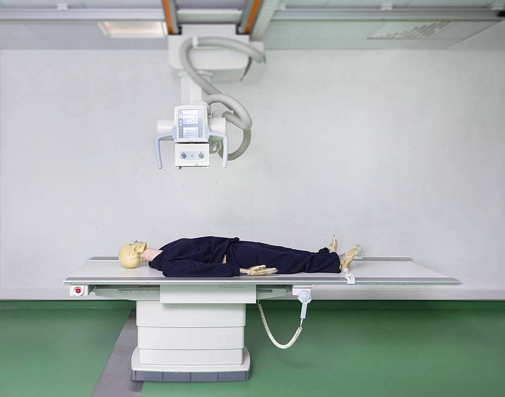 Mannequin under an x ray machine in a healthcare college