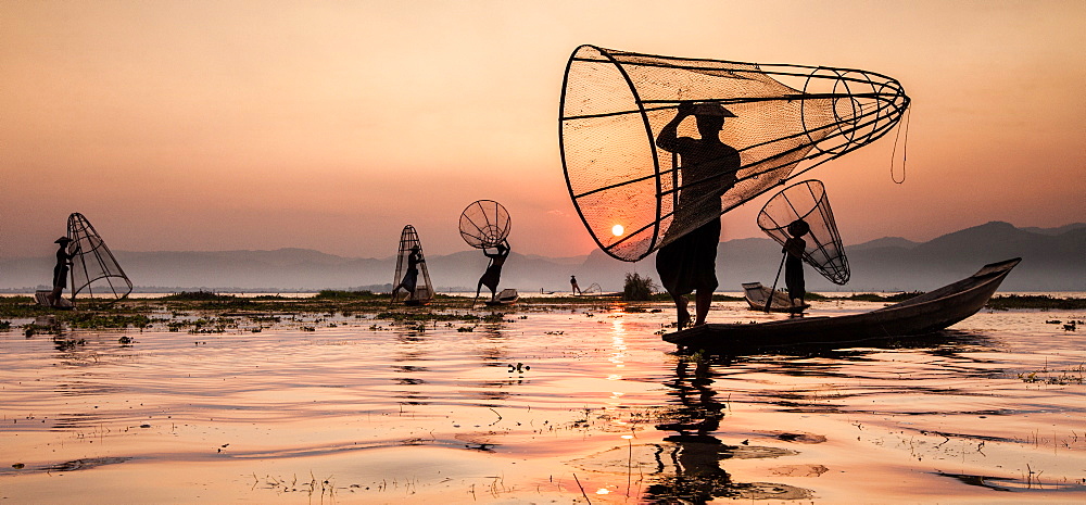 Fishermen on Inle Lake, Myanmar, Inle Lake, Myanmar