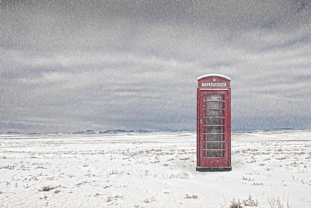 Telephone booth in snowy landscape, Spalding, Links, UK