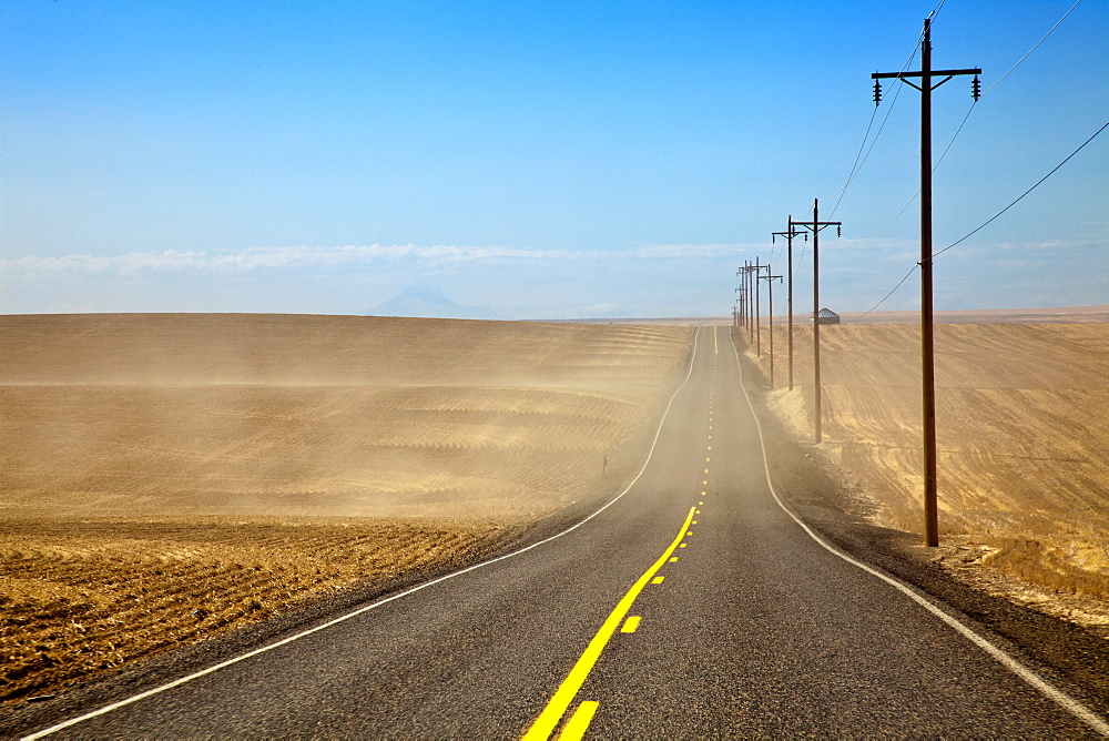 Highway through Farmland, Oregon, United States of America