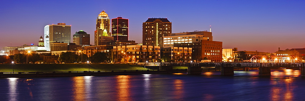 Des Moines Skyline, Des Moines, Iowa, United States of America