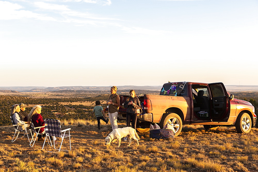 extended family camping out, Galisteo Basin