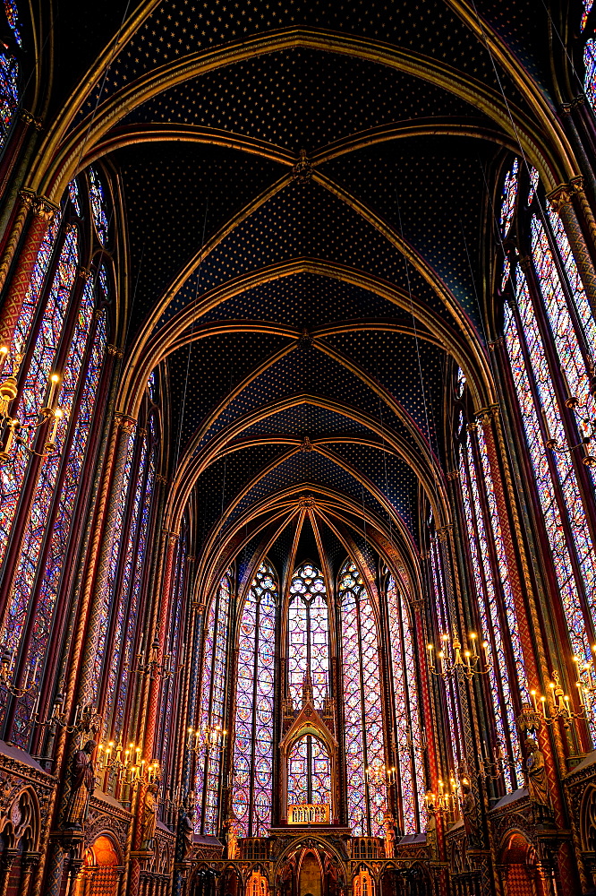 Arched roof of ornate St Chappelle cathedral, Paris, Ile-de-France, France