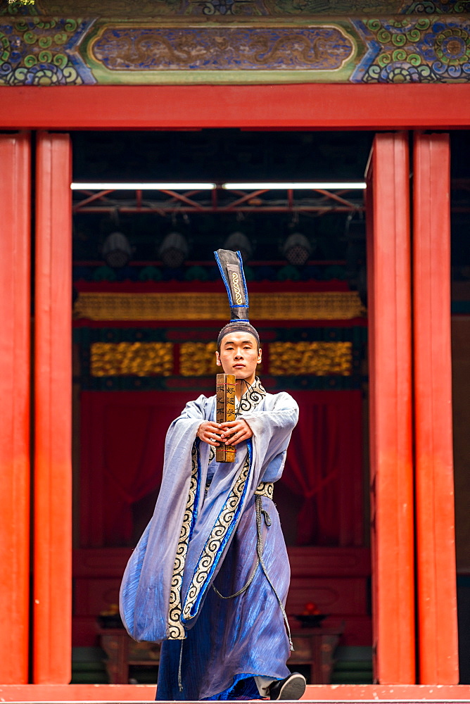 Traditional Chinese theatre performance in temple, Beijing, China