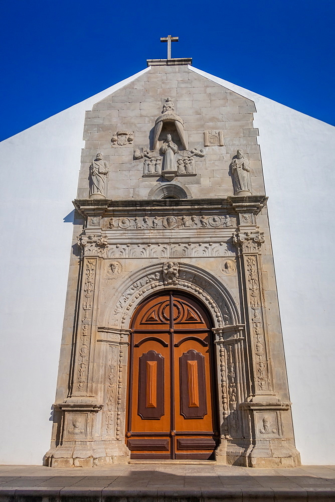 The Misericordia church (Igreja da Misericordia) in the old town, Tavira, Algarve, Portugal