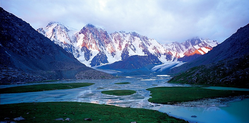 Bogda Peak in Tianshan Mountains, Xinjiang